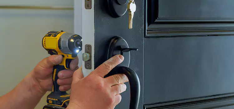 Commercial Door Lock Installation Austintown