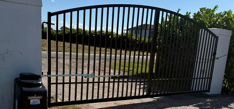 Driveway Fence Repair Austintown